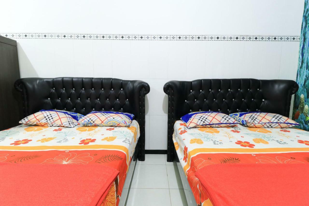 Naga Mas Hotel Mojokerto Exterior photo