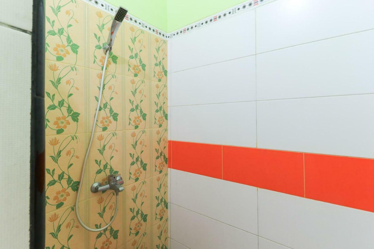 Naga Mas Hotel Mojokerto Exterior photo